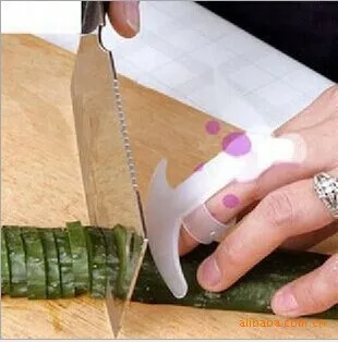 

3 шт./лот, кухонные аксессуары, пластиковая защита для пальцев, не повреждает руки, режущие овощи, защитные приспособления