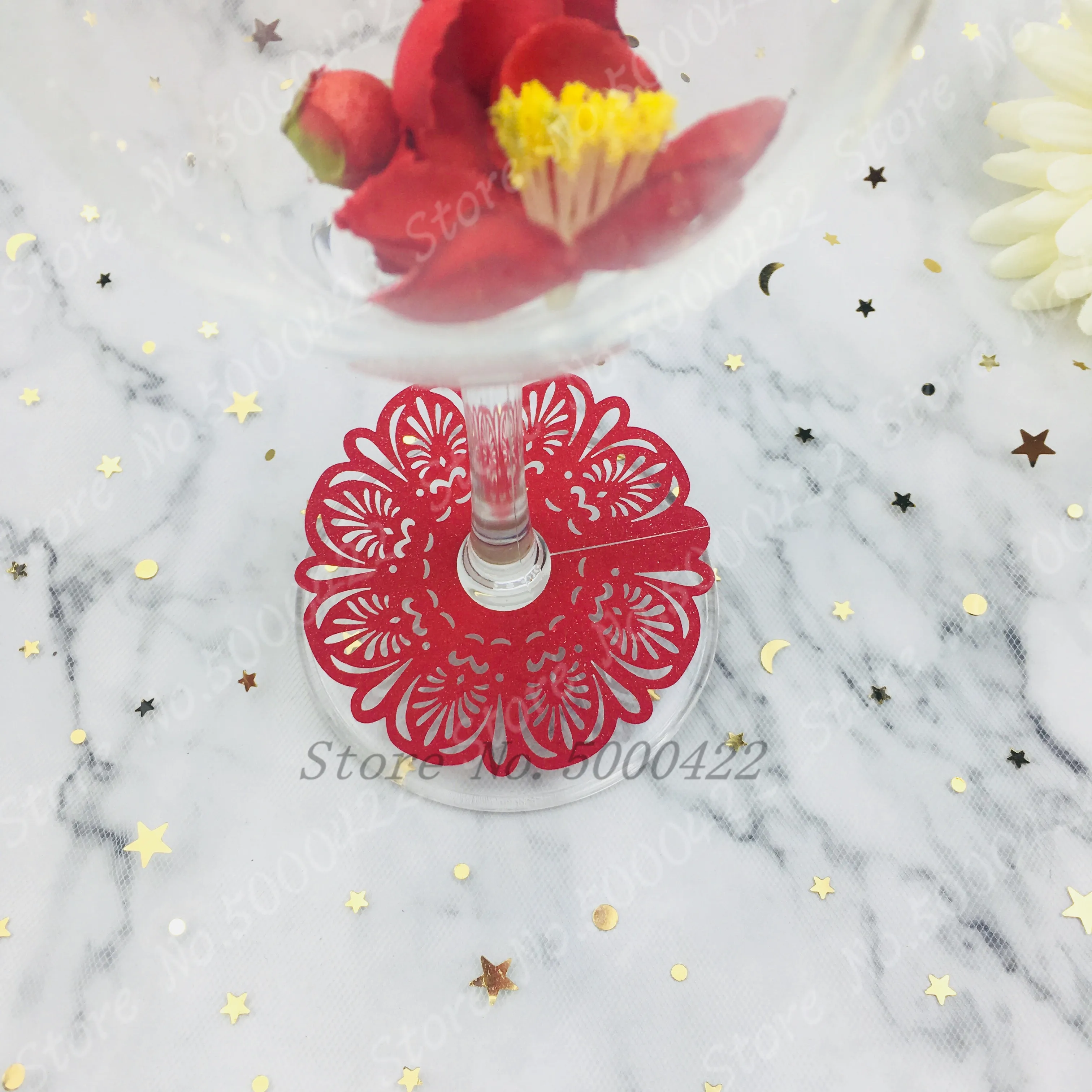 50 шт. вина имя карты Лазерная резка настольный знак стекло чашки ноги свадьба