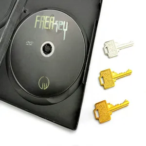 FreaKey от Грегори Уилсона (Gimmicks + DVD), магические трюки, магические трюки, инструменты для магических трюков, наступления на сцене, наступления на фокусе, комедия, волшебный ключ, призрак