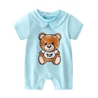Летняя одежда для маленьких мальчиков и девочек, хлопковый комбинезон с коротким рукавом и маленьким медведем, комбинезон для новорожденных, Рождественская Одежда для новорожденных