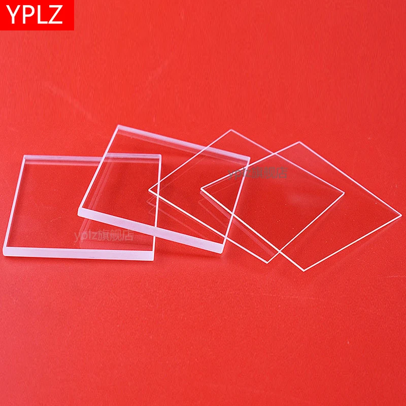 

Квадратный лист из кварцевого стекла с высокой термостойкостью и светопропусканием