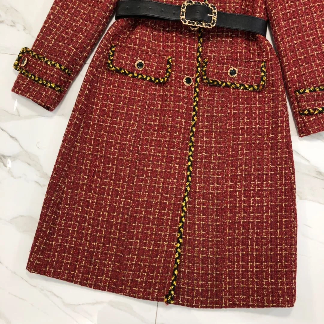 Женское офисное платье в клетку элегантное красное с длинным рукавом и поясом