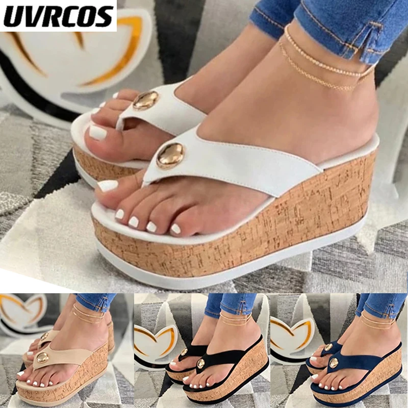 

Женские пляжные шлепанцы на танкетке, уличные сандалии с пряжкой и украшением, модные тапочки, лето 2022