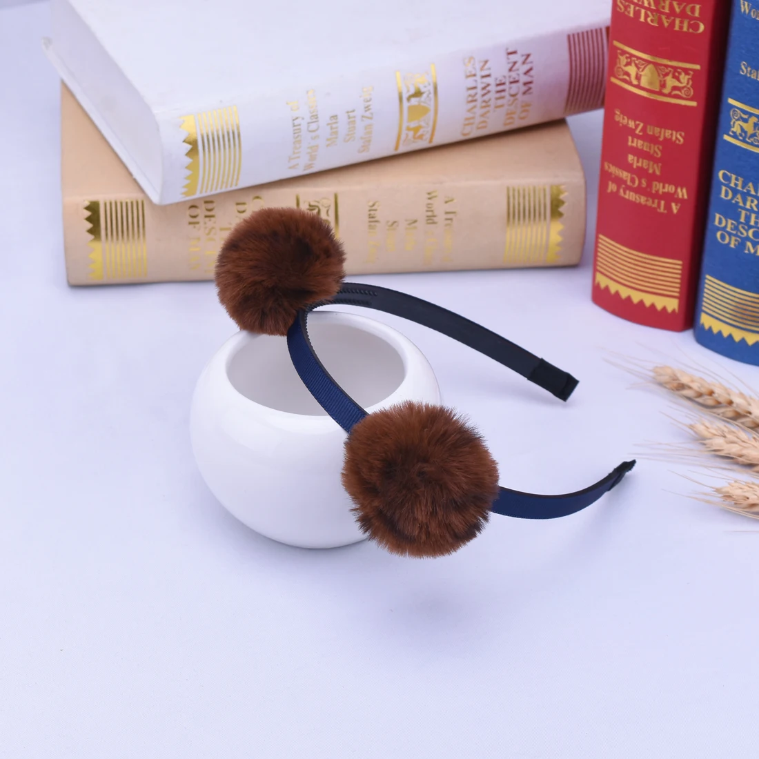 Повязка на голову для девочек 1 шт. повязка с медвежьими ушками и помпонами ободок