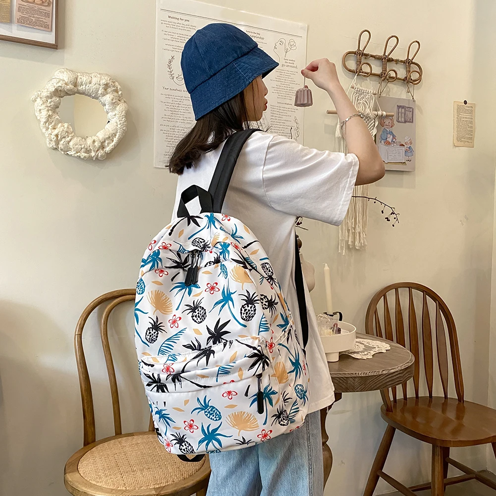 

Girl Multifunctional Small School Backpack Women Cartoon Graffiti Printing Rucksack Casual Girls Large Knapsack for Women
