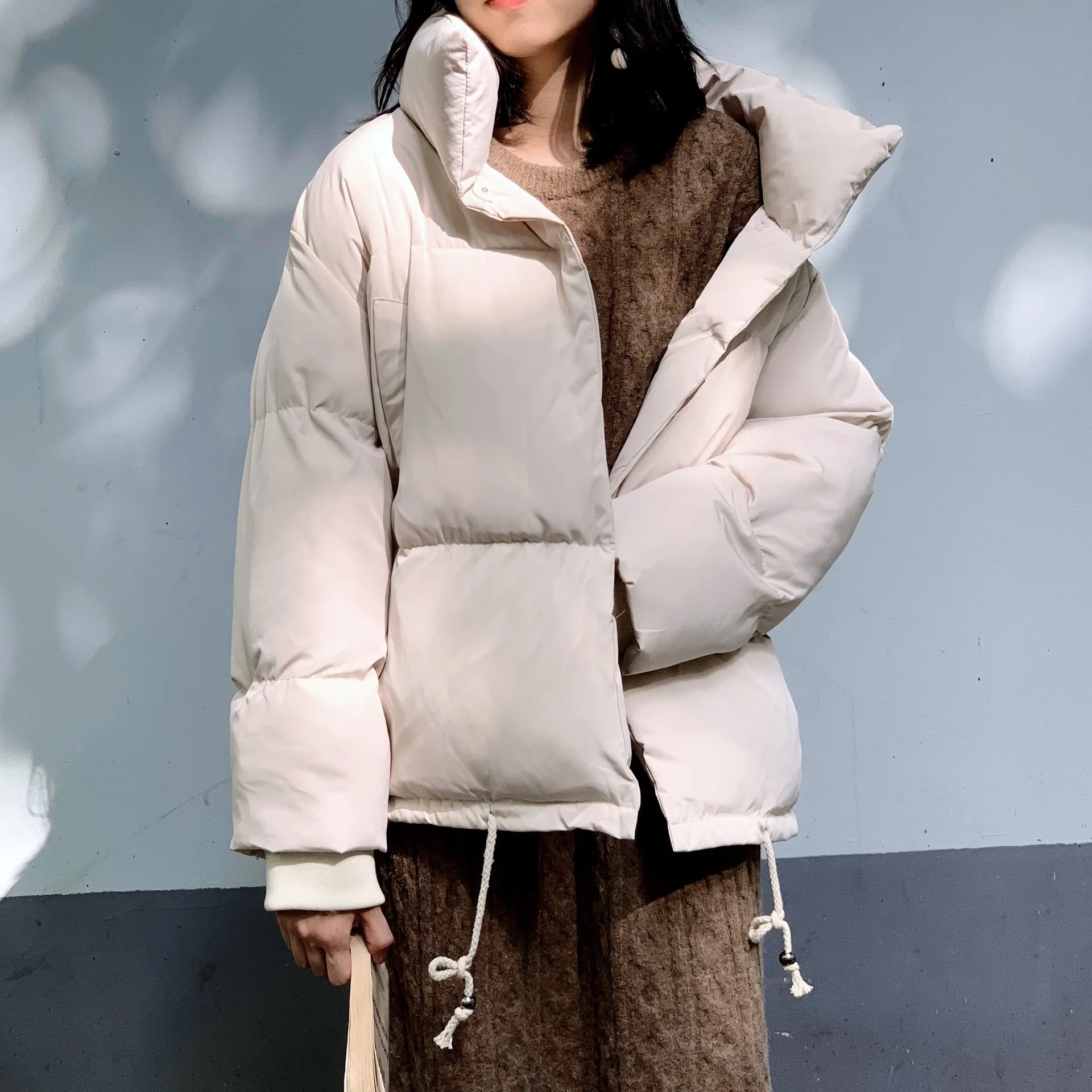 2021 Women Solid Thick Short Coats Fashion Button Decoration Loose Thicken Warm Outwear Stand-up Collar Elegant Cotton Jackets
