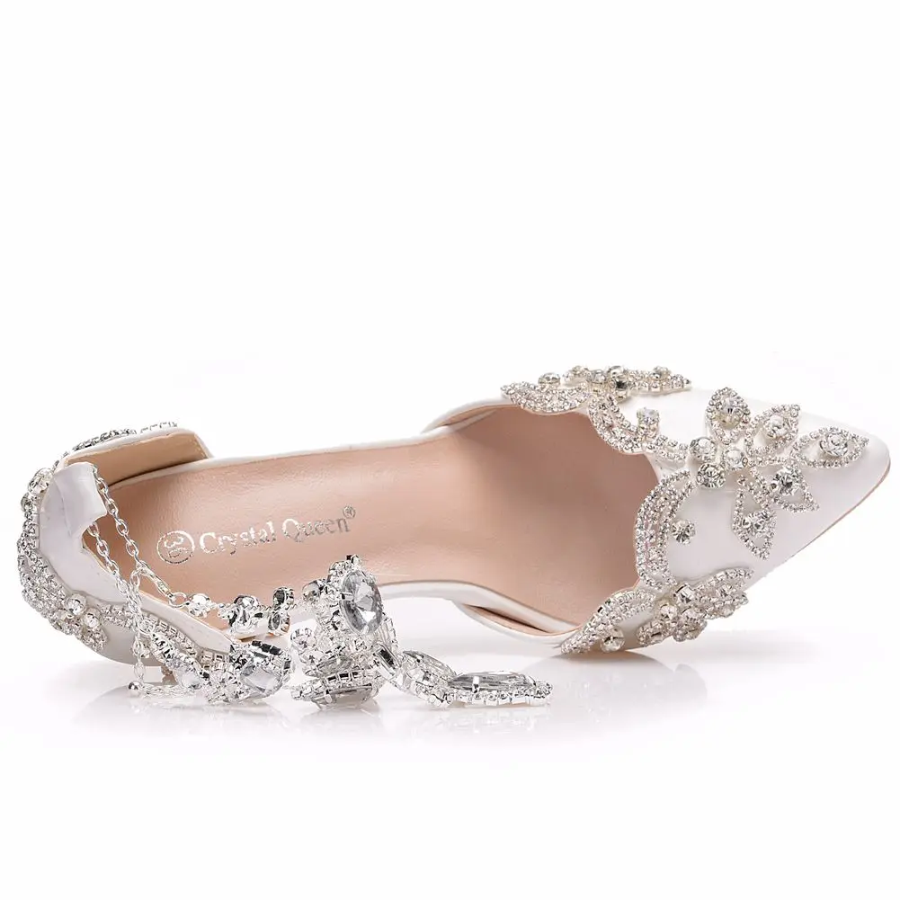 Женские свадебные босоножки украшенные стразами и на высоком каблуке вечерние