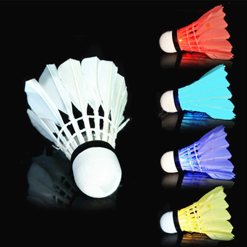 

1 PCS Luminous Shuttlecock LED Dark Night Glow Goose Feather Training Badminton Ball for Indoor Outdoor Sports Activities