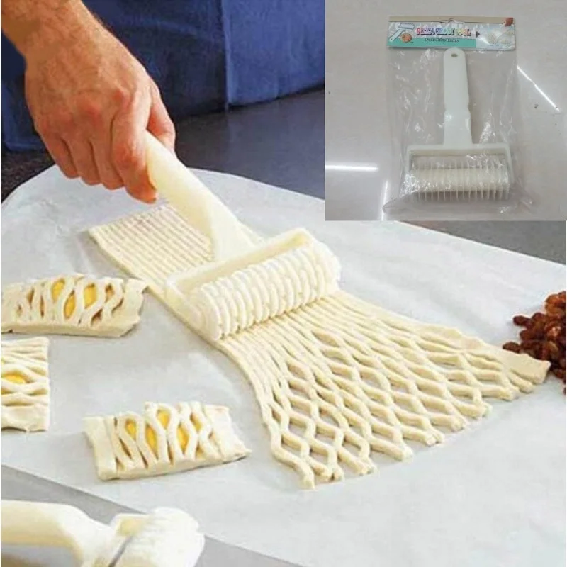 

1 Pcs of Kitchen Pizza Cake Cutter Cake Baking Baking Pastry Embossing Grinding Grid Cutting Tool Plastic Tool L/M/S
