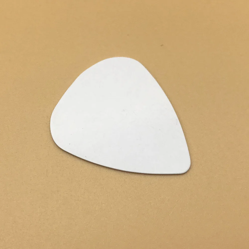 100Pcs Сердце Форма ABS Гитары Палочки 0 46 мм акустический для электрической бас