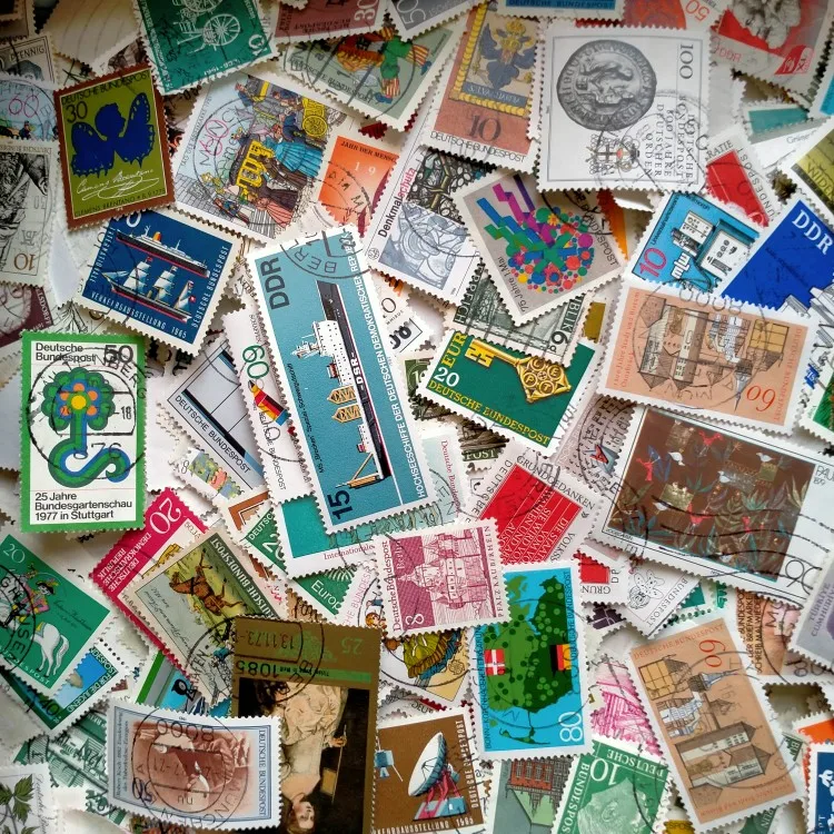 Множество оригинальных штампов немецкой страны DDR почтовые марки европейские