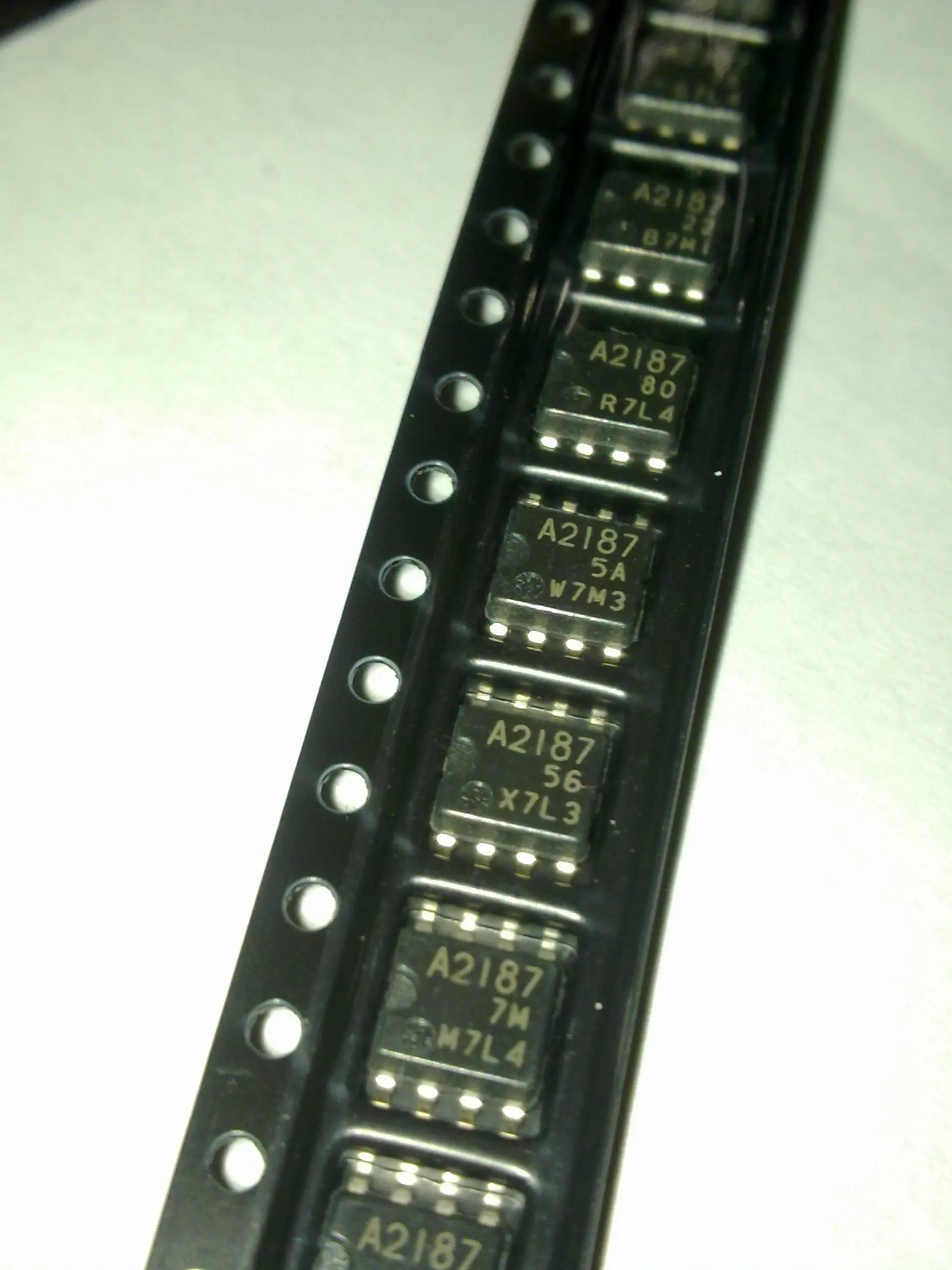 Новый импортный запас IC магазина A2187 HA12187FP | Компьютеры и офис