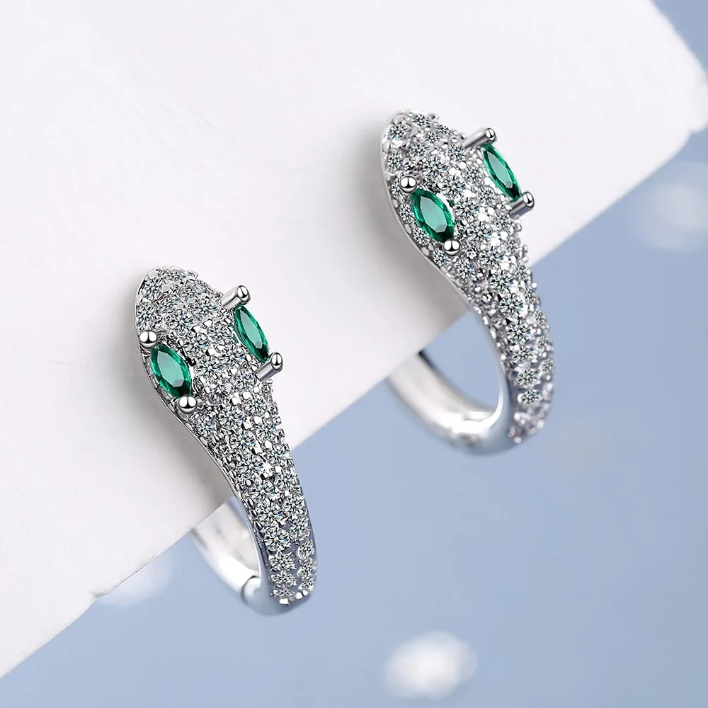 

2021 New Women's Fashion Snake Inlay Rhinestone Hoop Earrings Shiny Crystal Zircon Stone Huggies Charming Ear Piercing Jewelry