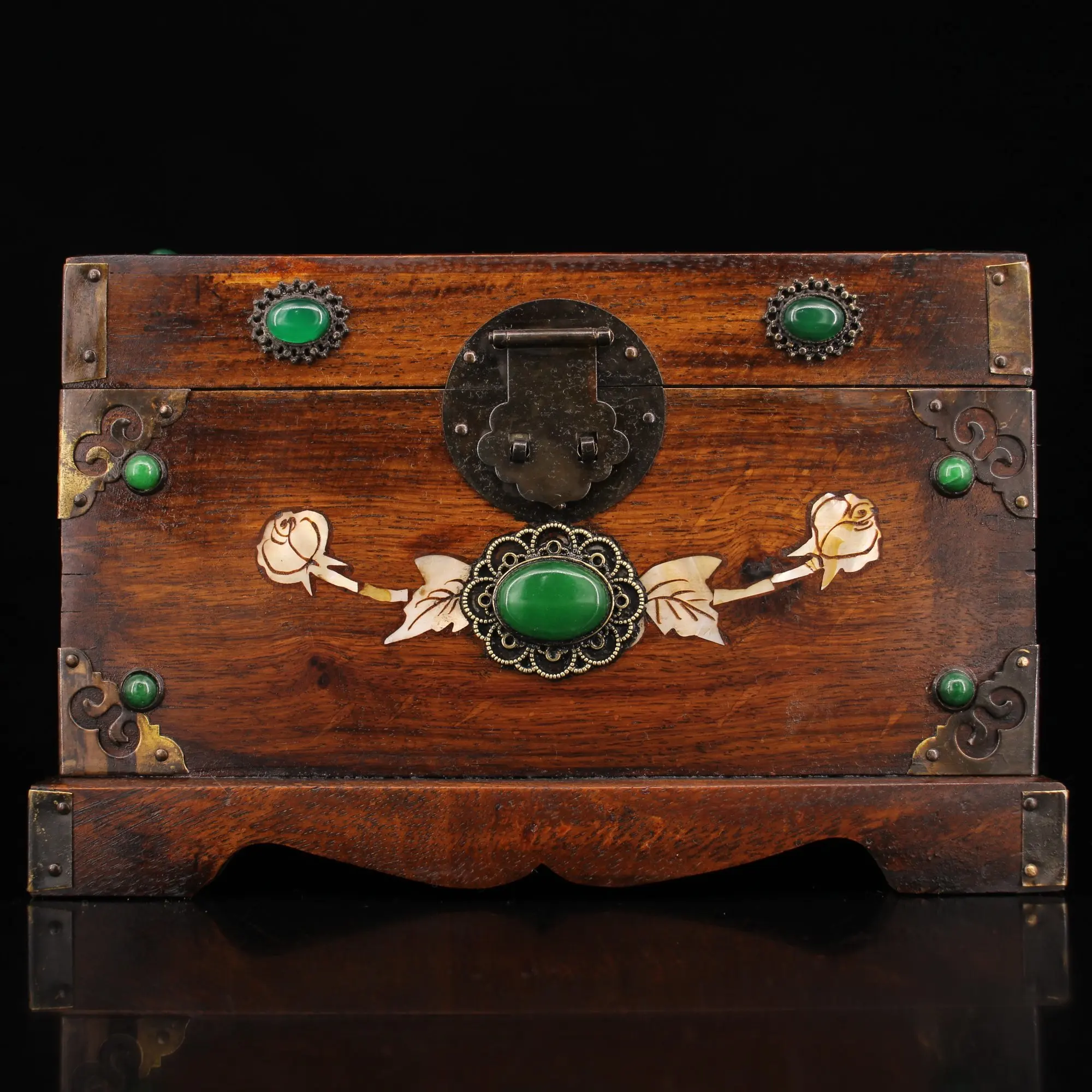 

Wedding decoration collection of old hand-made wooden boxes inlaid with gems, shells and rosewood Jewelry Box