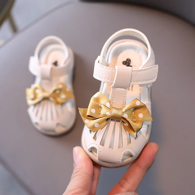 Одежда для малышей Летняя обувь с мягкой подошвой женщин без шнуровки тех кто