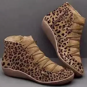 Leopard WENYUJH/женские зимние ботинки; весенние ботильоны из натуральной кожи на плоской подошве; женские короткие коричневые ботинки на меху; коллекция года; женские ботинки на шнуровке - Цвет: Leopard