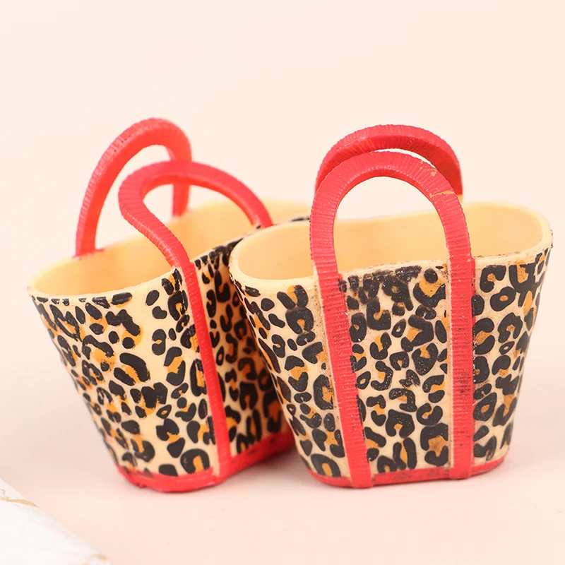 

Different styles 1/4pcs 1:12 Dollhouse Miniature Decor Fashion Shopping Handbag Shoulder Bags Messenger Bag Shopping Bag