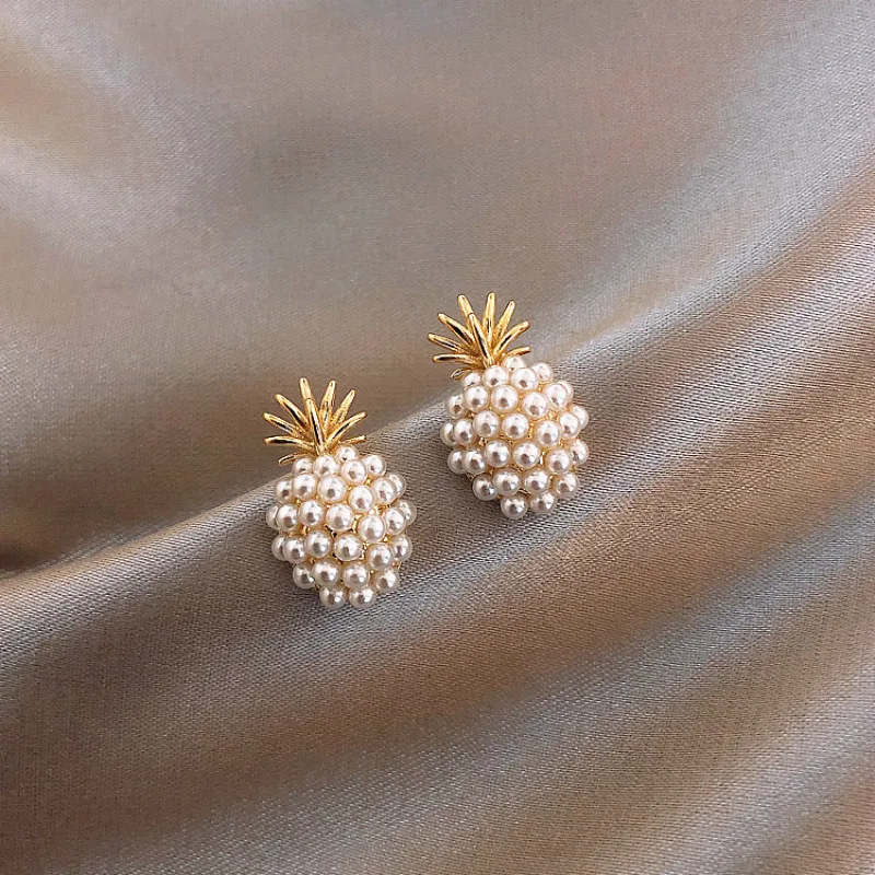 

Trendy Geometric Pearl Earring Women Classic Pineapple Pearl Stud Earrings Female Fashion Earrings Female Jewelry Gift