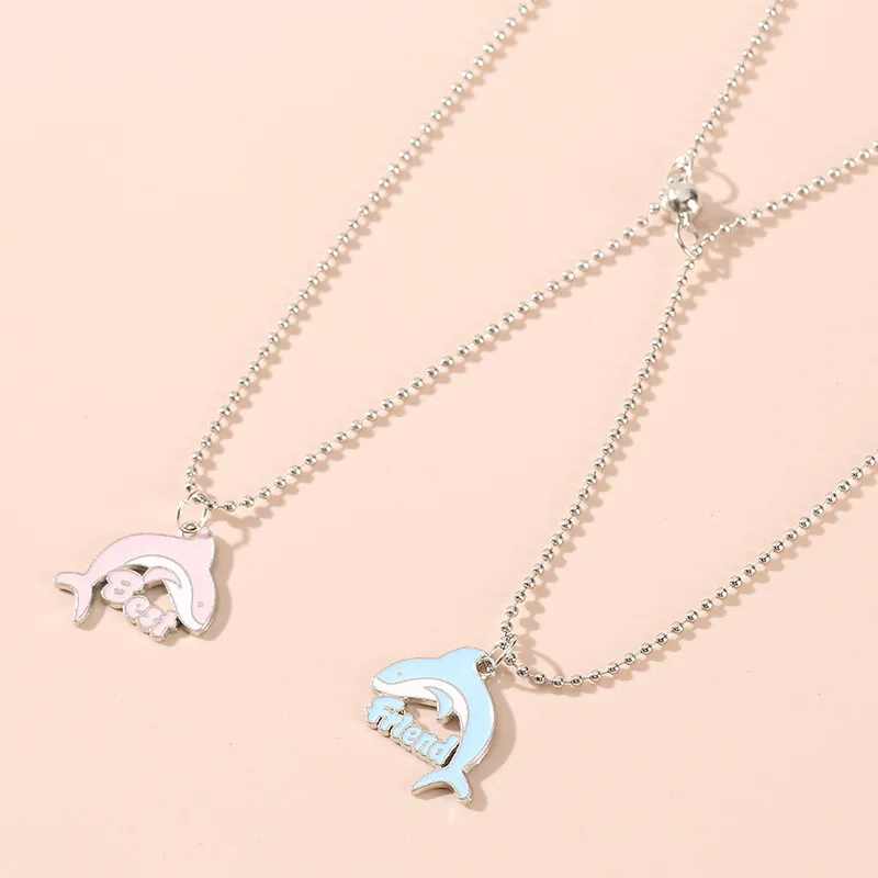 

2Pcs Cartoon Magnetic Couple Necklace with Dolphin Pendant Cute Innovative Mutually Attractive Best Friendship Necklace