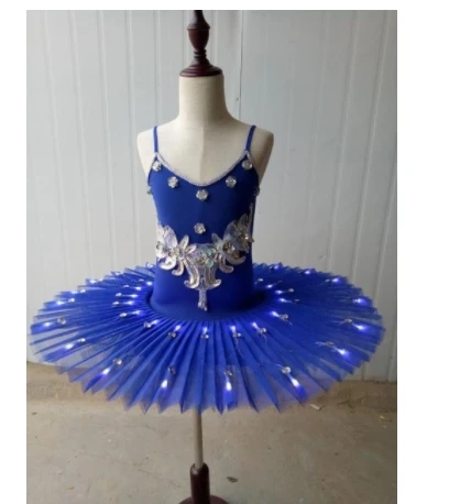 Балетный костюм-пачка со светодиодной подсветкой Лебединое озеро платье