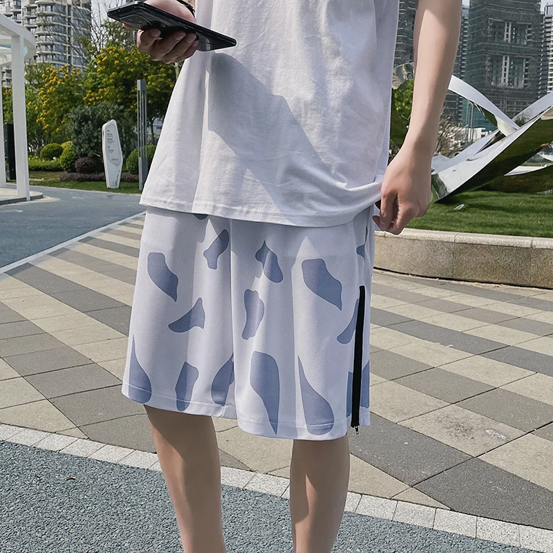 

Summer Ice Silk Shorts Men's Fashion Printed Casual Shorts Men Streetwear Loose Zipper Hip-hop Shorts Mens Beach Shorts S-2XL