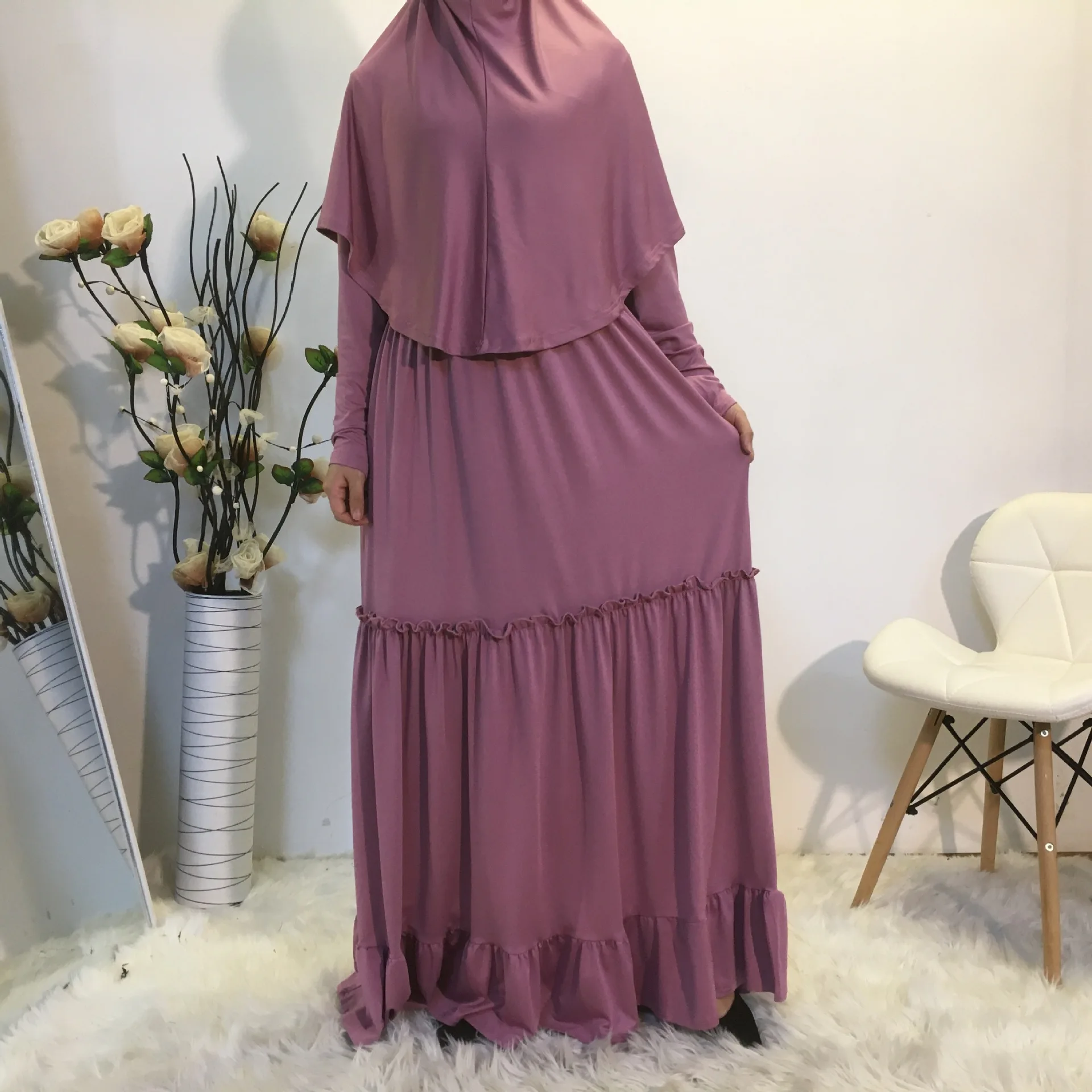 

Middle East Women Long Maxi Dress + Hat Cape Elegant Muslim Robe with Long Sleeves Ruffles Pleats Two Pieces Dubai Dresses