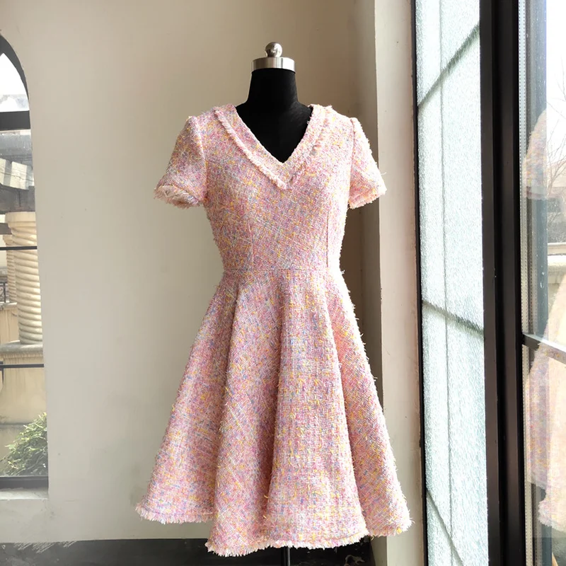 

Spring Summer 2021 Women Short Sleeve V-neck Tweed Knitted Dresses Girls Sweet Party Pink A-line Tassel Weaved Dress Y293