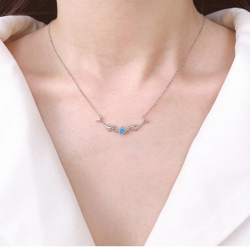 

Shiny Crystal Zircon Dolphin Dancing Necklace for Women Moon Christmas Elk Pendant Charm Clavicle Chain Necklace Party Jewelry