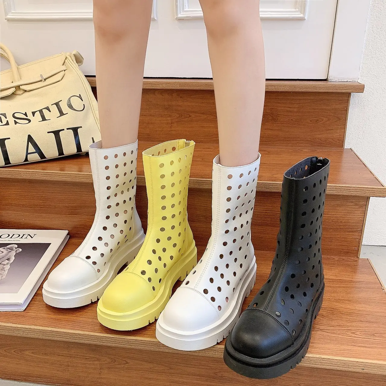 

Ladies Martin Shoes Spring and Summer Style Hollow Fashion Breathable Comfortable High-top Short Tube Womens Shoes Single Shoes