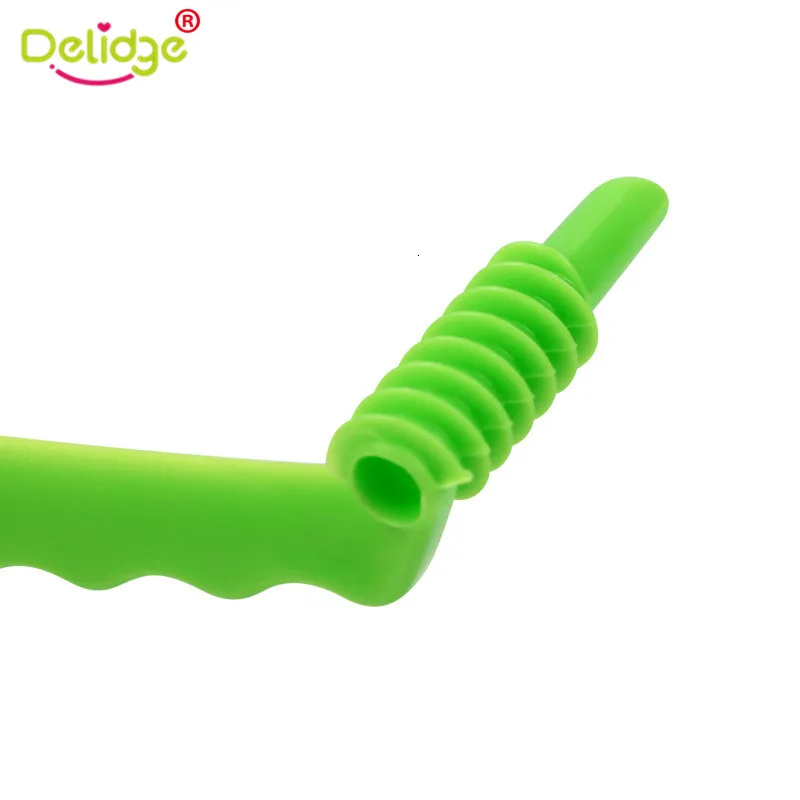 Delidge 1 pc Carrot Spiral Slicer Fruit Floral Carving Knife Vegetable Roll Flower Potato Cutter Kitchen Gadgets