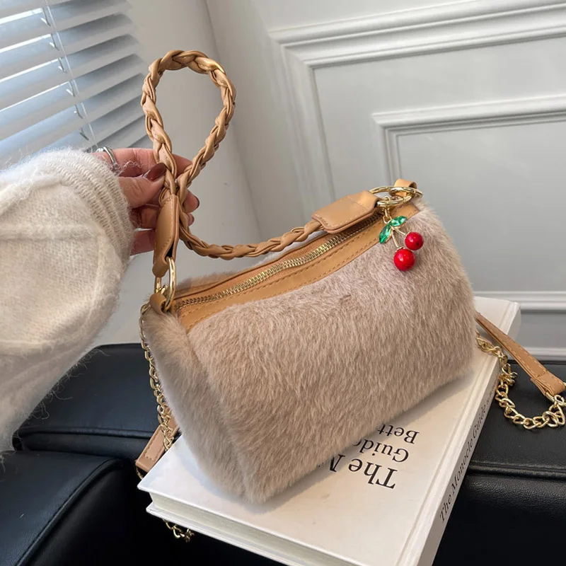 

Autumn Winter Fashion Plush Wrist Shoulder Bags Woman Luxury Brand Designer Handbag Simple Solid Color Texture New Crossbody Bag