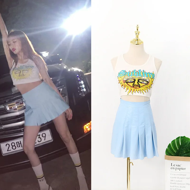 Женский комплект из двух предметов белая футболка на бретельках и