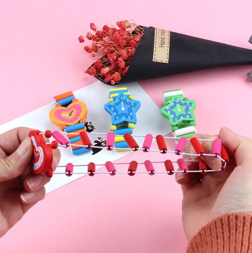 Рисунок 2 - Мультяшные деревянные декоративные