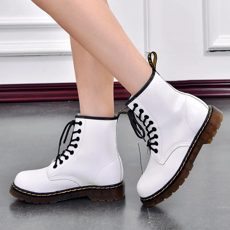 Ботинки женские кожаные со шнуровкой на платформе для весны теплые 2021 | Обувь
