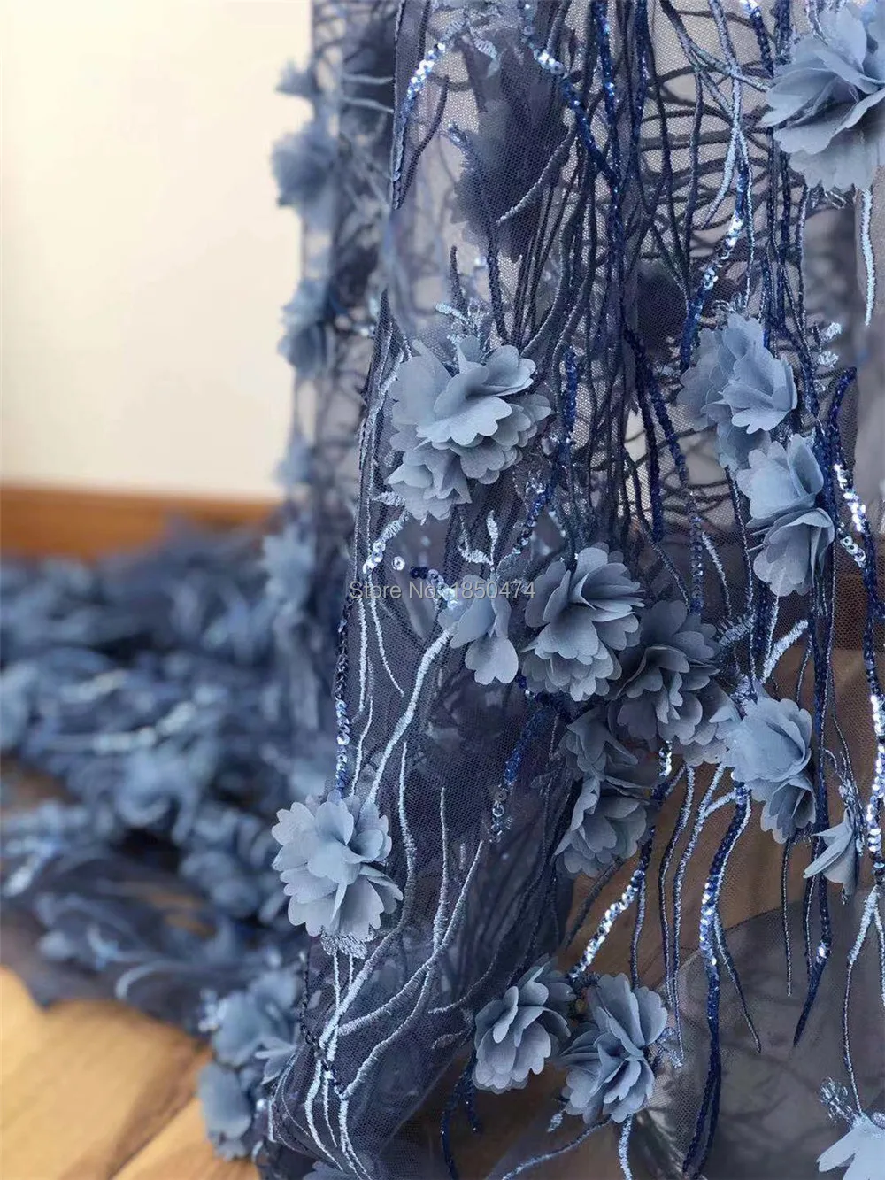 

BEAUTIFICAL 3D Lace Handwork Big Flowers Blue Sequins Nigerian Lace Styles French Party Lace Fabrics 5 Yards 2019 Tulle Fabric