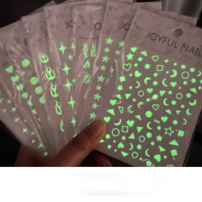 

Наклейки для ногтей с четырьмя звездами, светящиеся в темноте