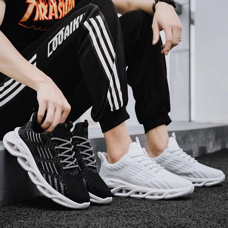 

Men Casual Shoes Sneaker Light Weight Men Trainers Shoes Male Footwears Zapatos Hombre Sport Shoes New Dropping New Style 39-44