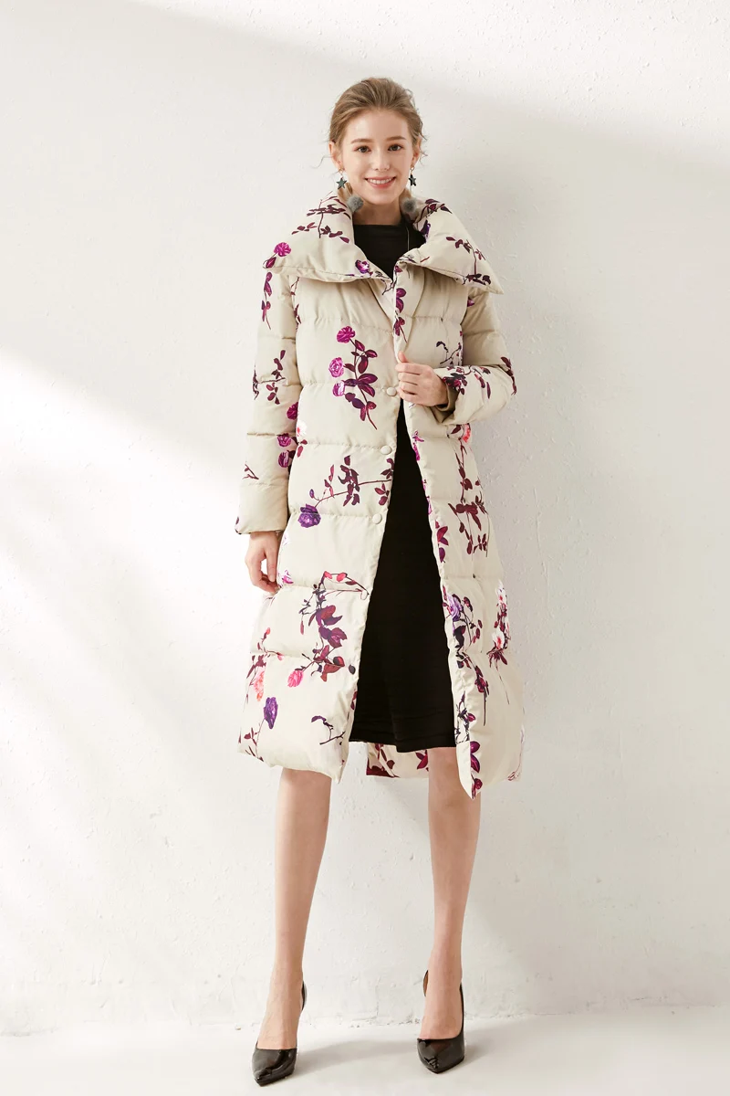 Высокое качество женские зимние Подиумные пальто отложной воротник длинные