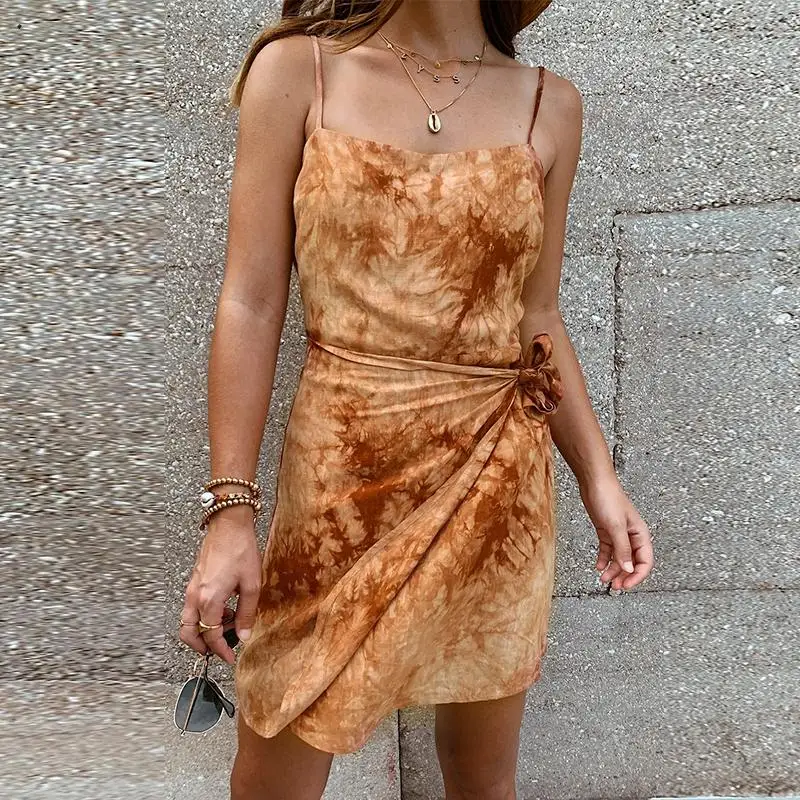 Короткое платье на бретельках летнее пляжное мини-платье с открытой спиной 2020 |