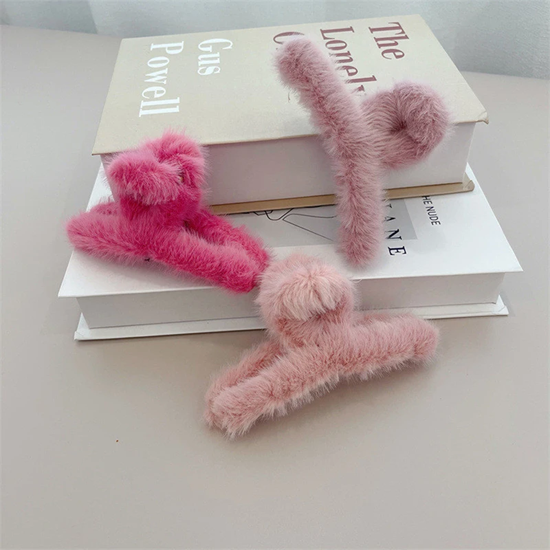 

Заколки-крабы для волос на осень и зиму