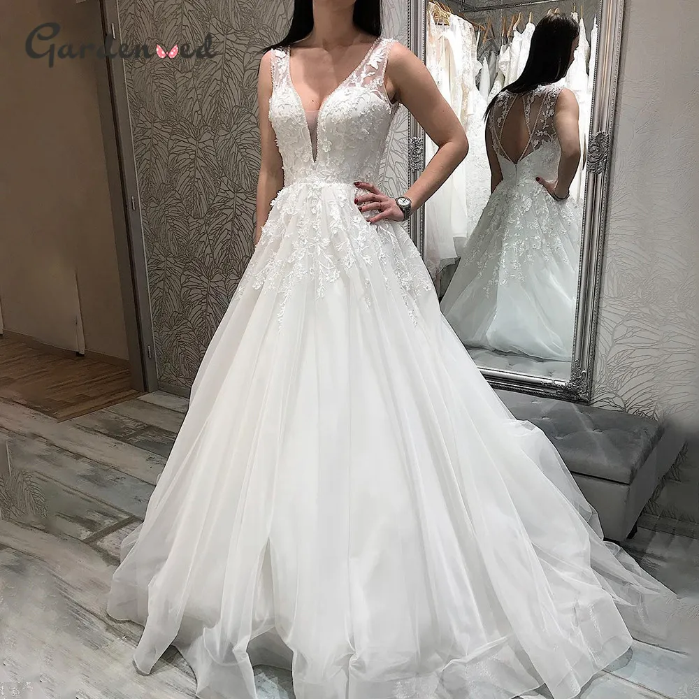 

A line appliques wedding dress 2020 Tank deep v neck backless vestidos Elegant Illusion back ball gown weeding