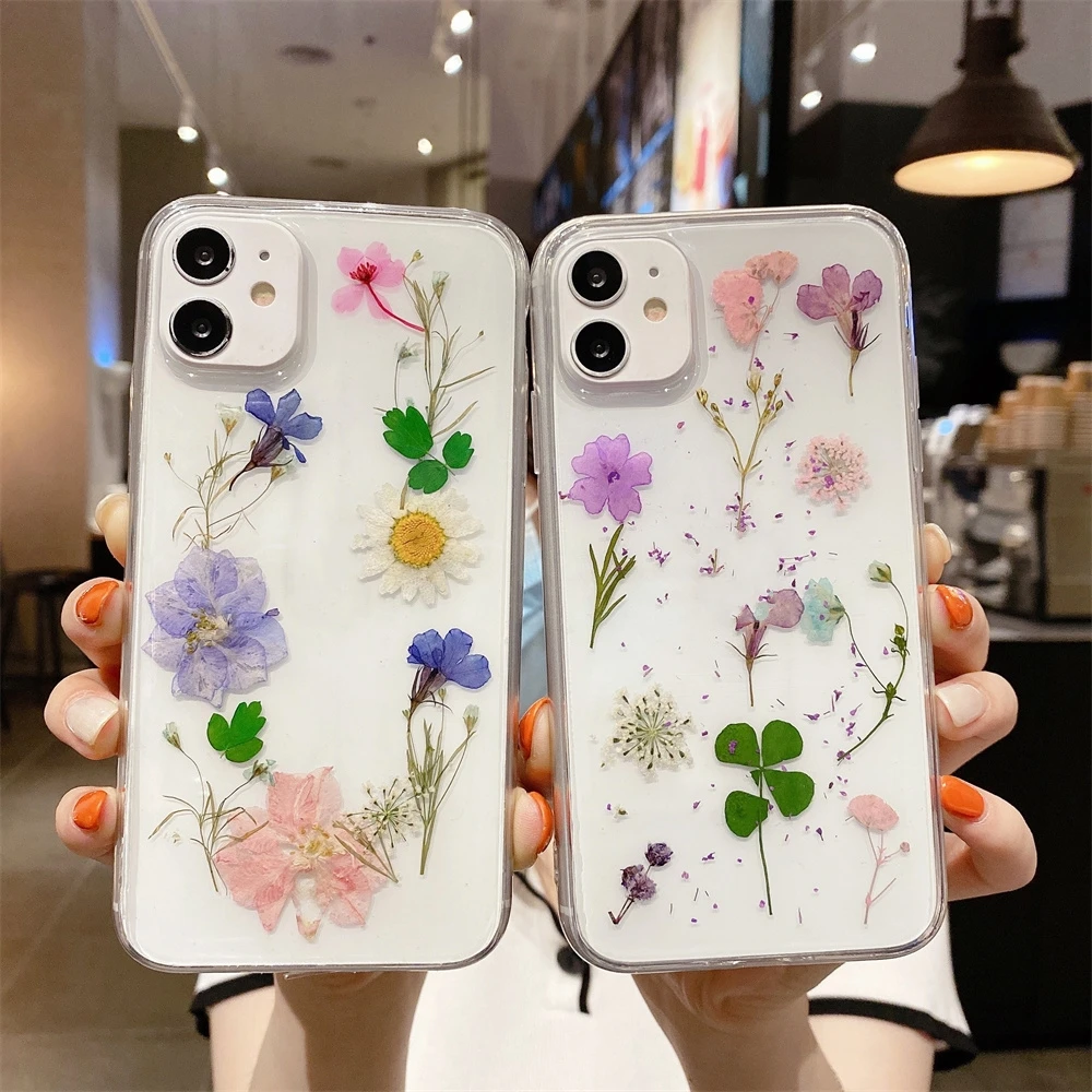 

Dry Flower Daisy Phone Case For iPhone 12 Mini 11 Pro Max XS XR Xs Max 6 7 8 Plus Drop Glue Cover Transparent Hard Plastic Coque