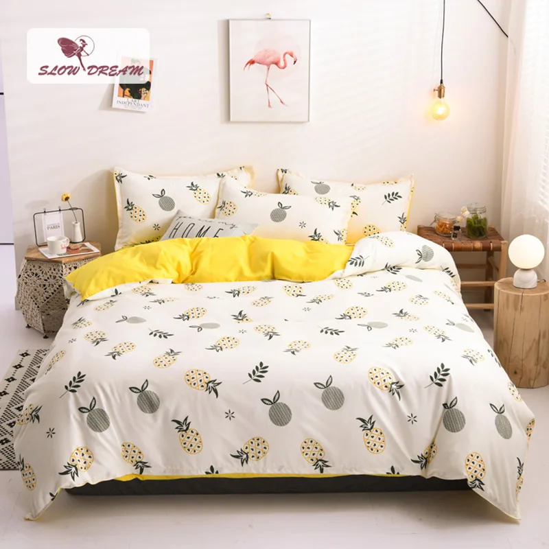 Комплект постельного белья из мягкого пододеяльника и простыни с принтом