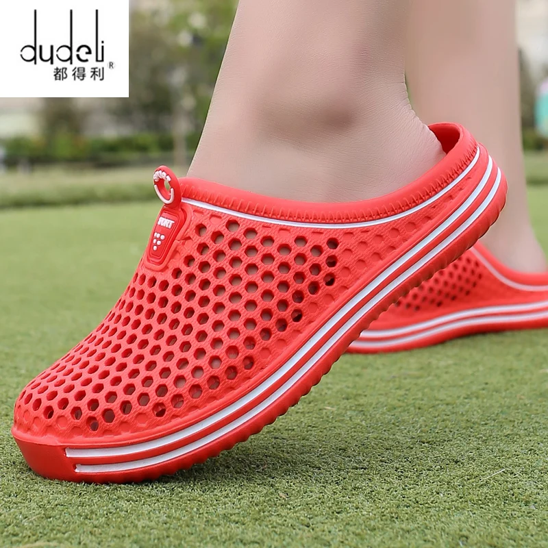 Мужские дышащие пляжные шлепанцы без застежки черные Повседневные слипоны на