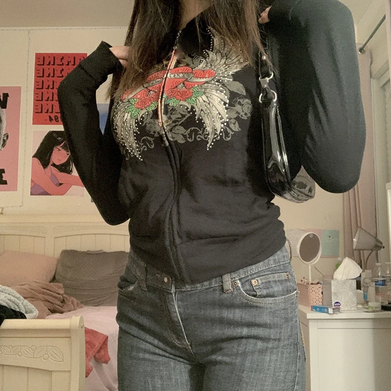 Женская укороченная куртка на молнии с длинным рукавом | одежда