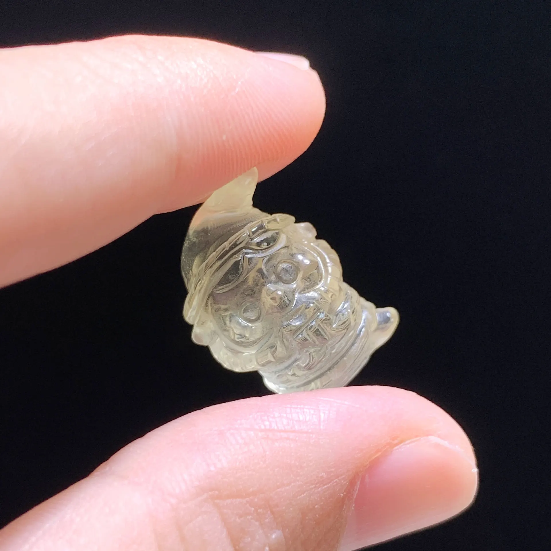 

5PCS Santa Claus Pendant Natural Stone Lemon Crystal Carved Pendant Energy Crystal Gem DIY Accessories for jewelry making