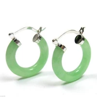 a new pair natural green 925 sterling silver earrings