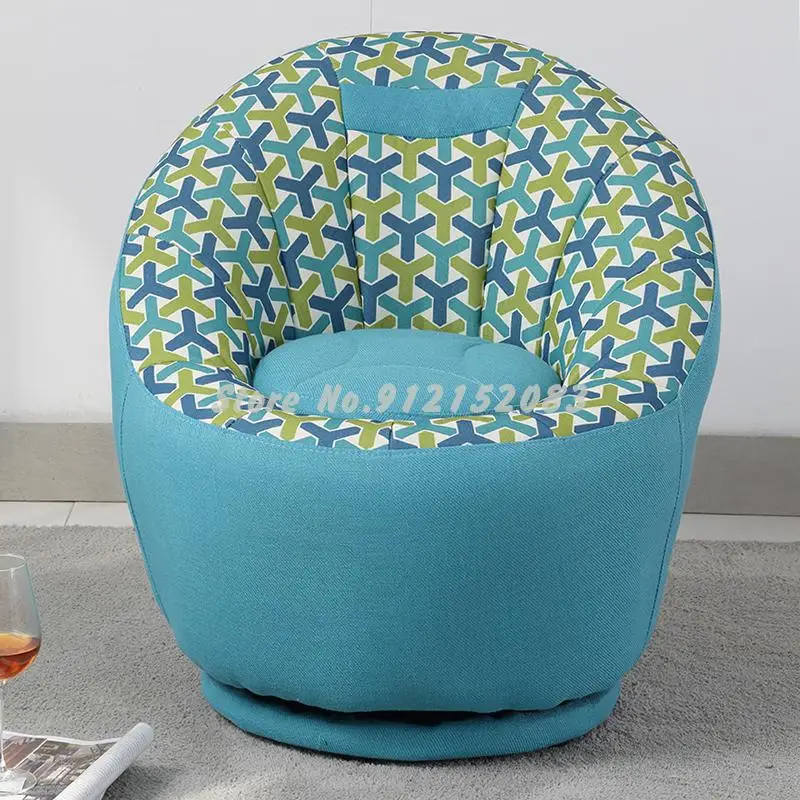 Откидной диван для маленькой квартиры вращающийся стул отдыха на балконе и дома