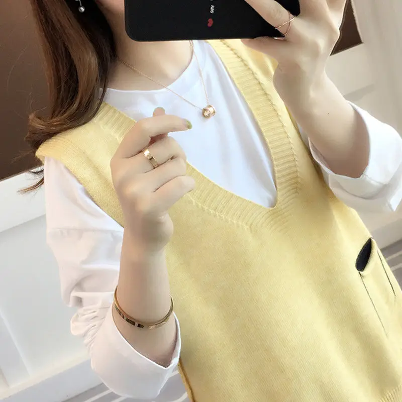 

Sweater Vest Women V-neck Pockets Button Designed All-match Knitted Korean Preppy Style Autumn Female Sleeveless Sweaters Chic