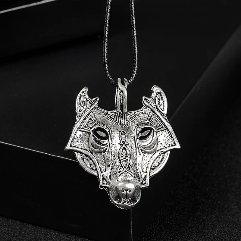 Ретро ожерелье с подвеской в виде головы волка мифологии Европы и Америки из